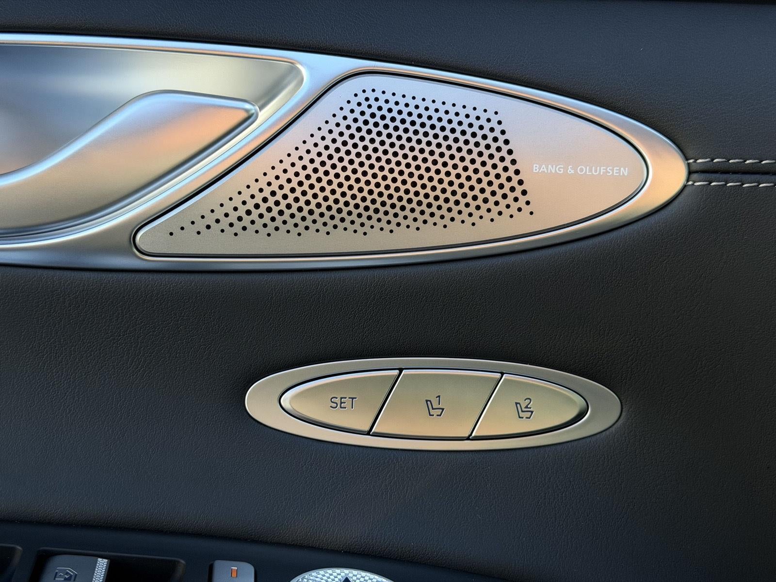 2027 Genesis GV70 2.5T Advanced