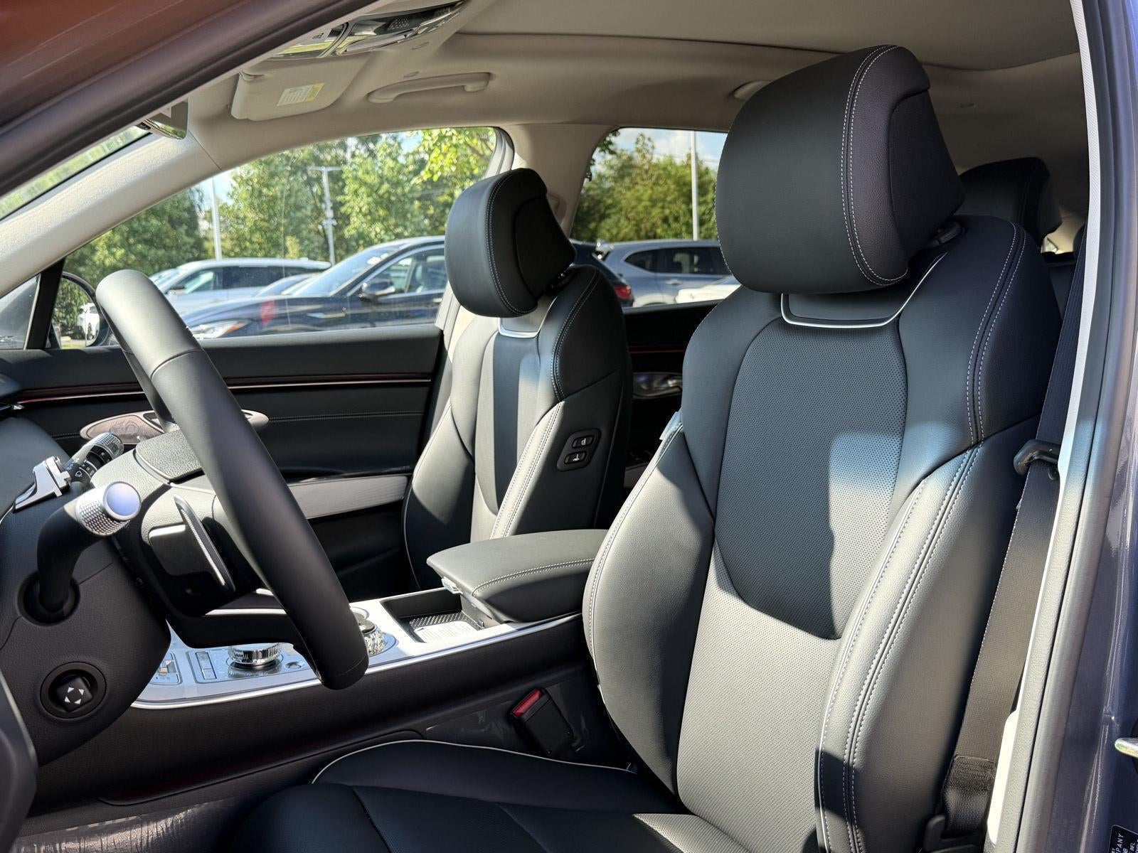 2027 Genesis GV70 2.5T Advanced