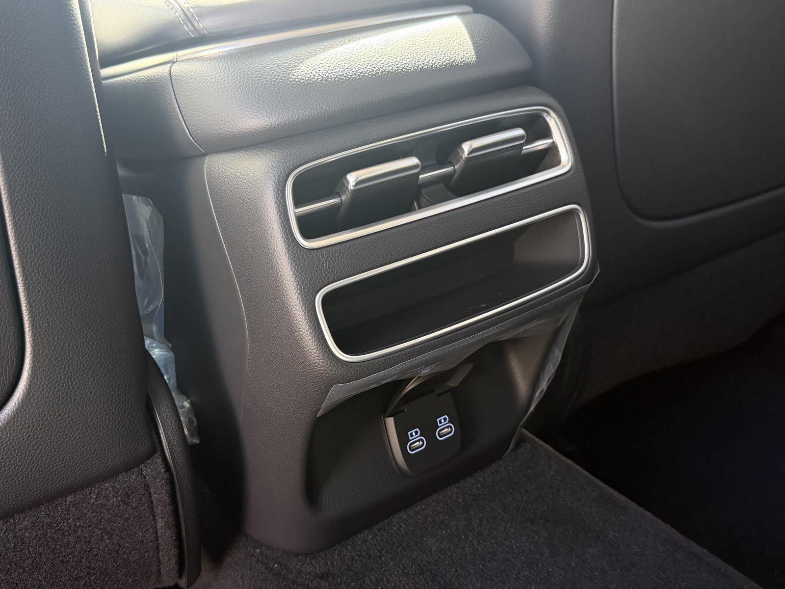 2027 Genesis GV70 2.5T Advanced