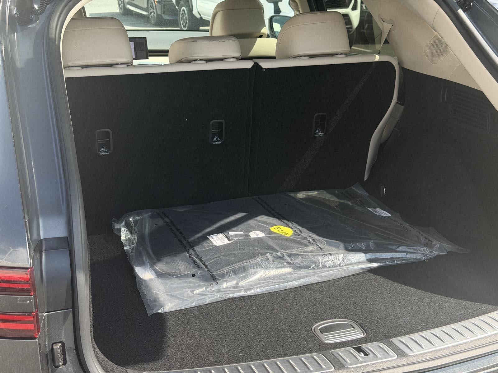2027 Genesis GV70 2.5T Advanced