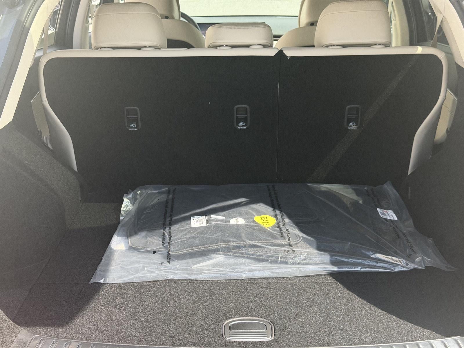 2027 Genesis GV70 2.5T Advanced
