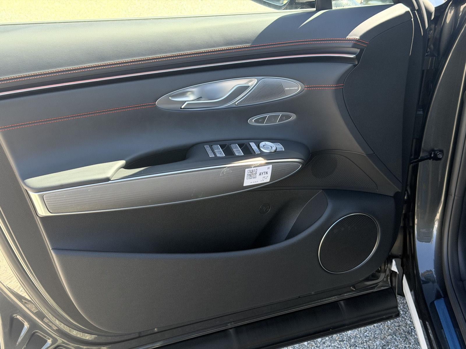 2027 Genesis GV70 2.5T Sport Prestige