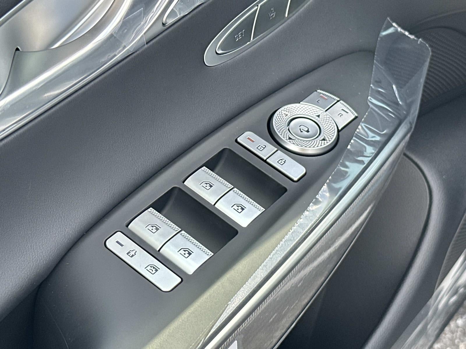 2027 Genesis GV70 2.5T SPORT PRESTIGE