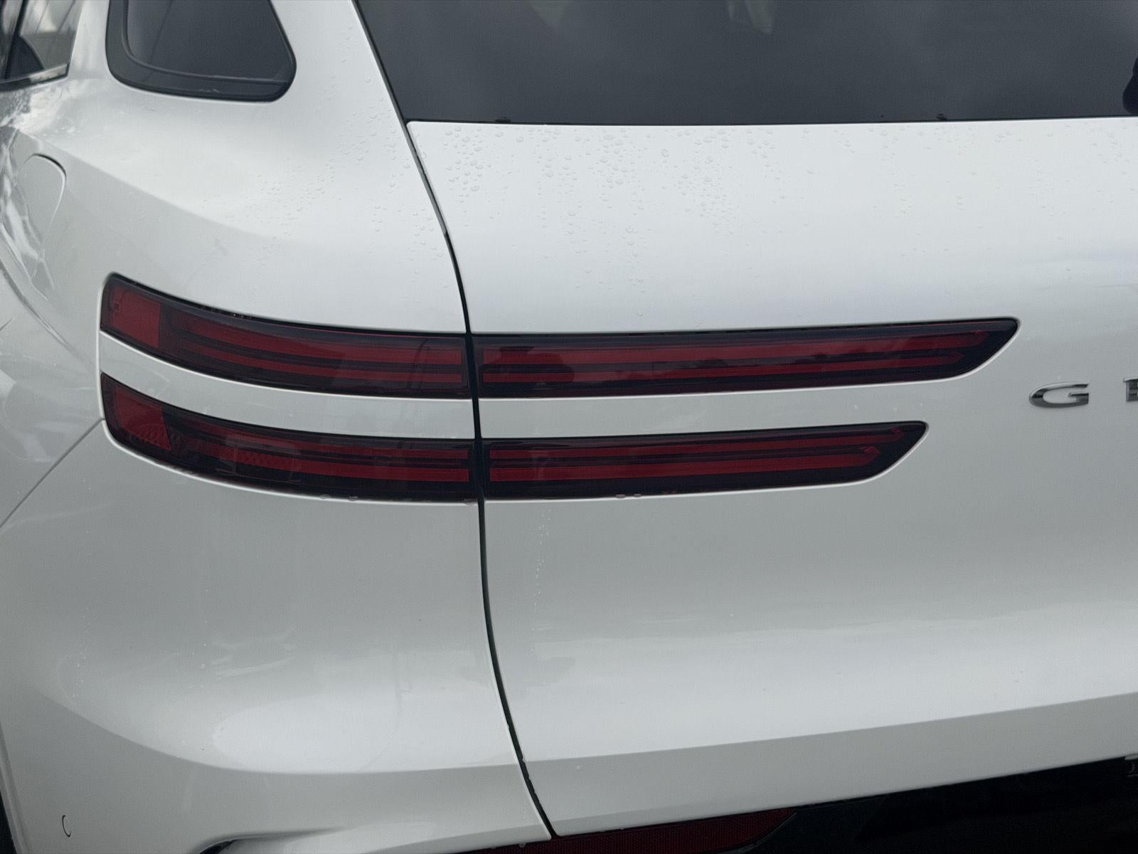 2027 Genesis GV70 2.5T Sport Prestige