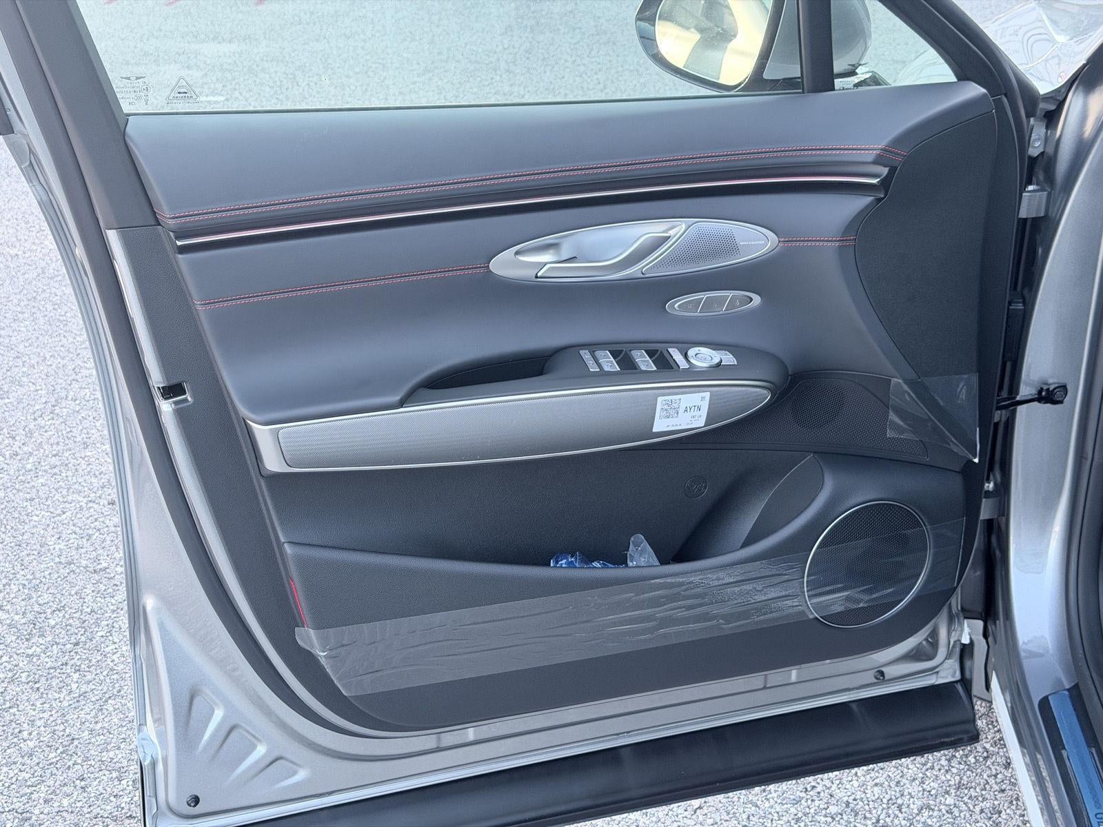 2027 Genesis GV70 2.5T Sport Prestige