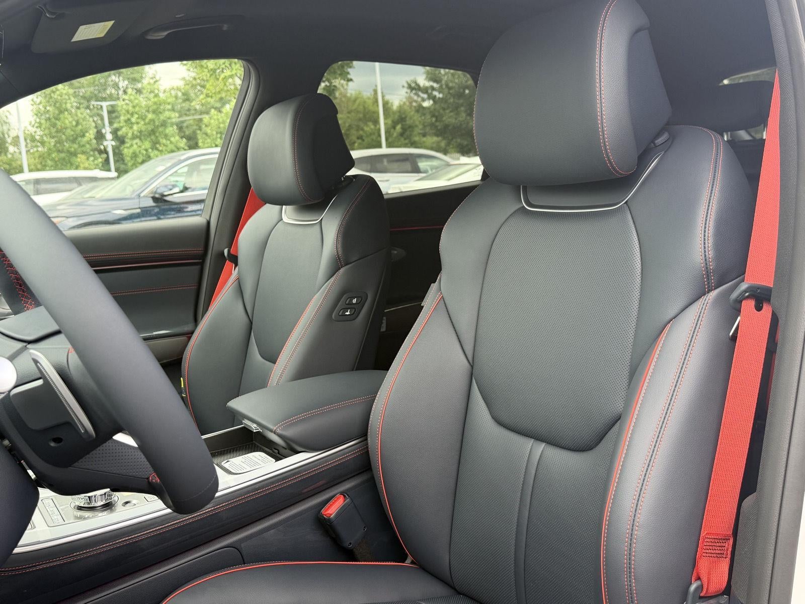 2027 Genesis GV70 2.5T Sport Prestige