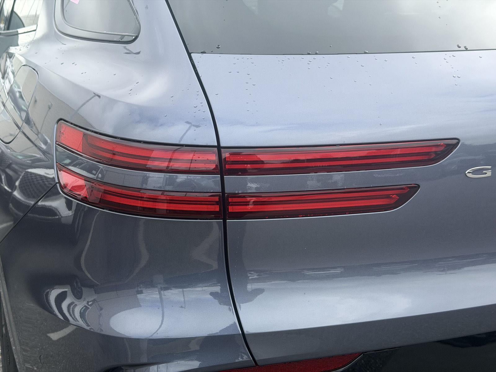 2027 Genesis GV70 2.5T Sport Prestige