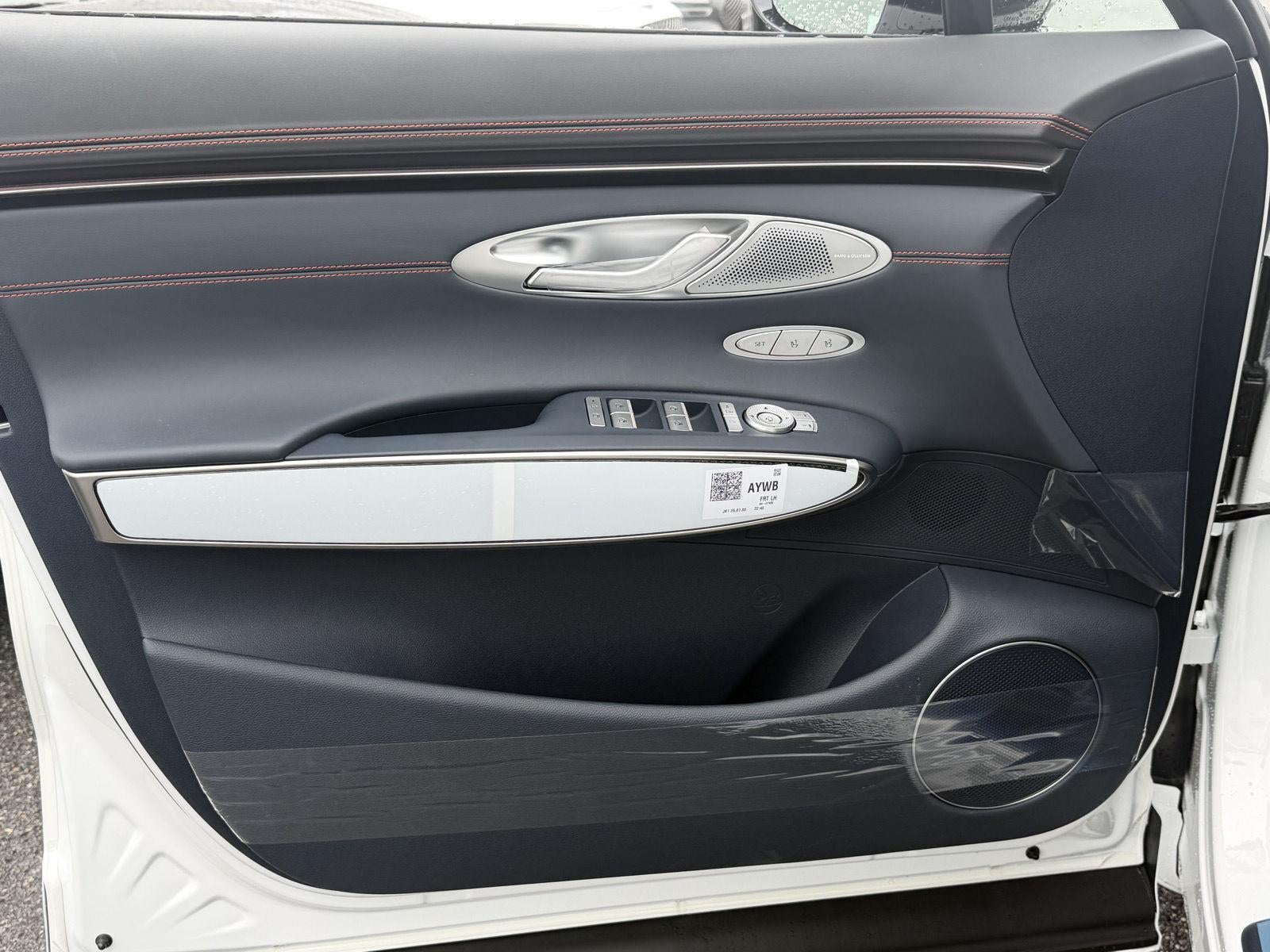 2027 Genesis GV70 3.5T Prestige Graphite