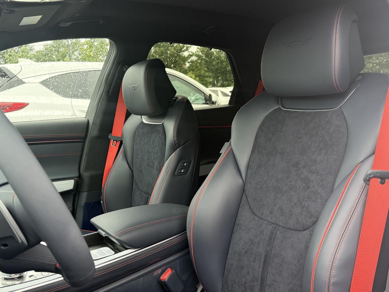 2027 Genesis GV70 3.5T Prestige Graphite