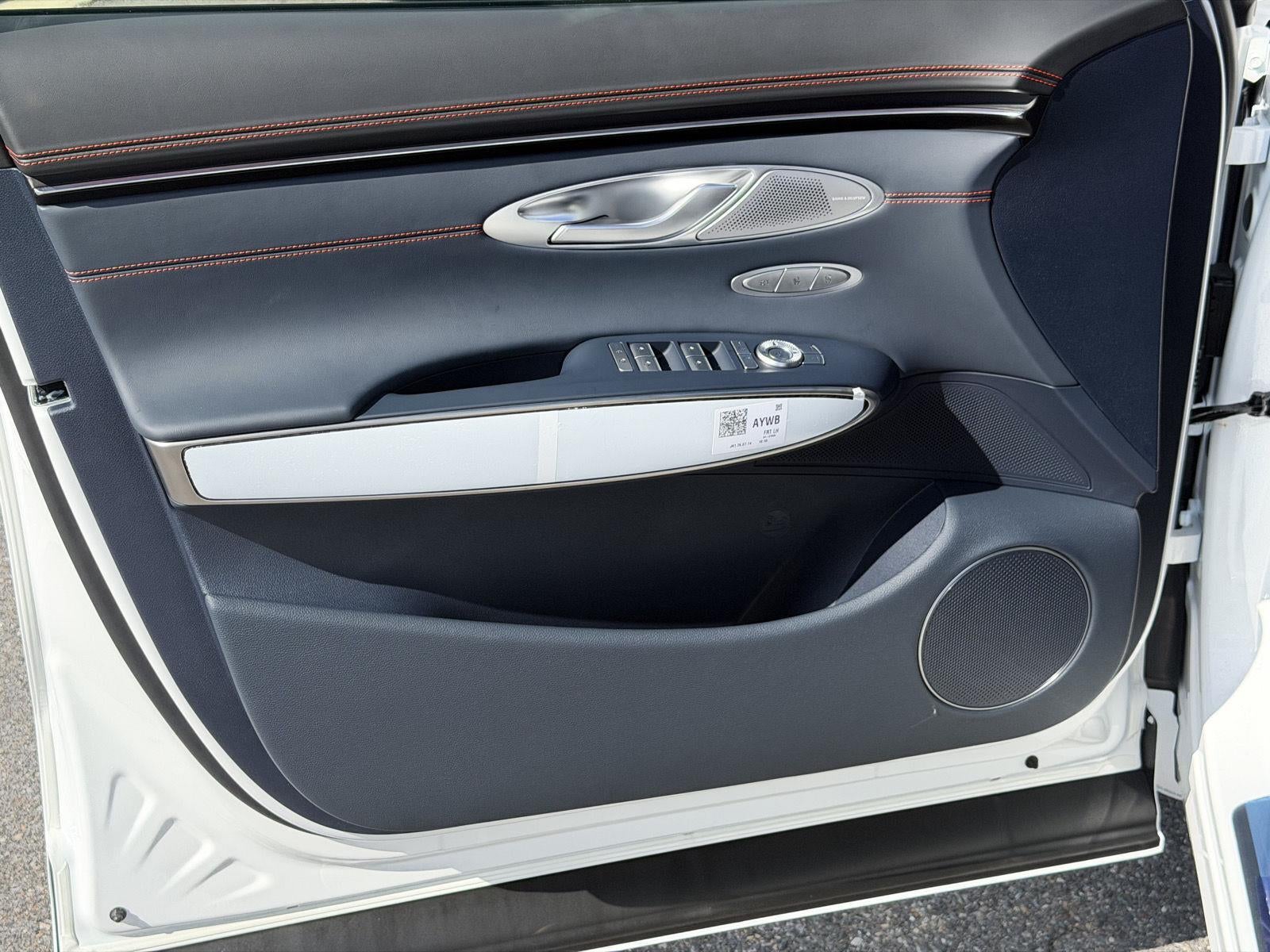 2027 Genesis GV70 3.5T Prestige Graphite