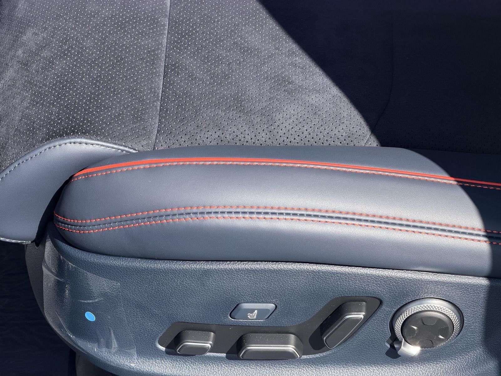 2027 Genesis GV70 3.5T Prestige Graphite