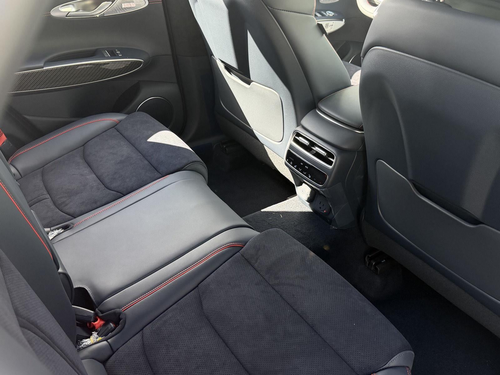 2027 Genesis GV70 3.5T Prestige Graphite
