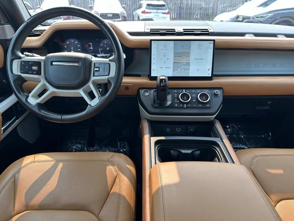 2023 Land Rover Defender First Edition