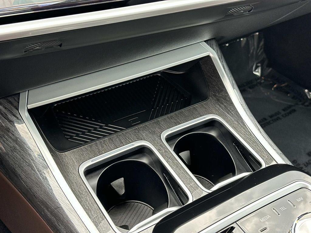 2023 BMW 7 Series 760i xDrive