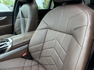 2023 BMW 7 Series 760i xDrive