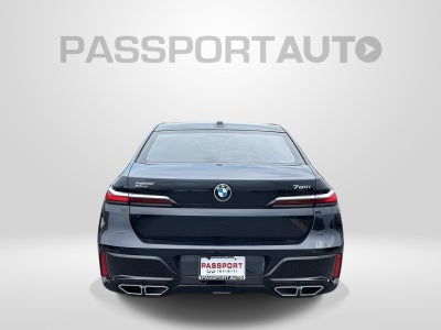 2023 BMW 7 Series 760i xDrive