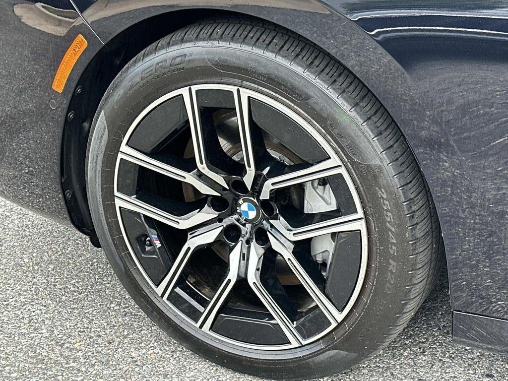2023 BMW 7 Series 760i xDrive