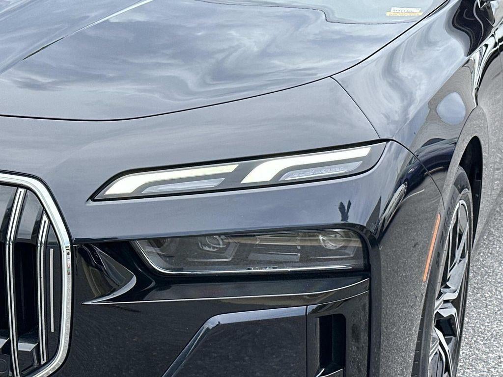 2023 BMW 7 Series 760i xDrive