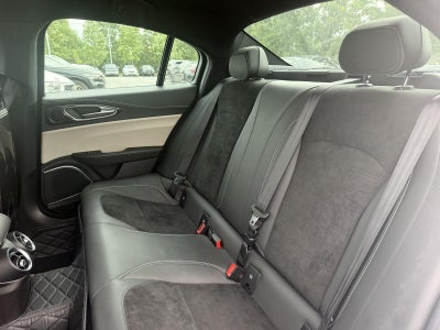 2018 Alfa Romeo Giulia Quadrifoglio Quadrifoglio