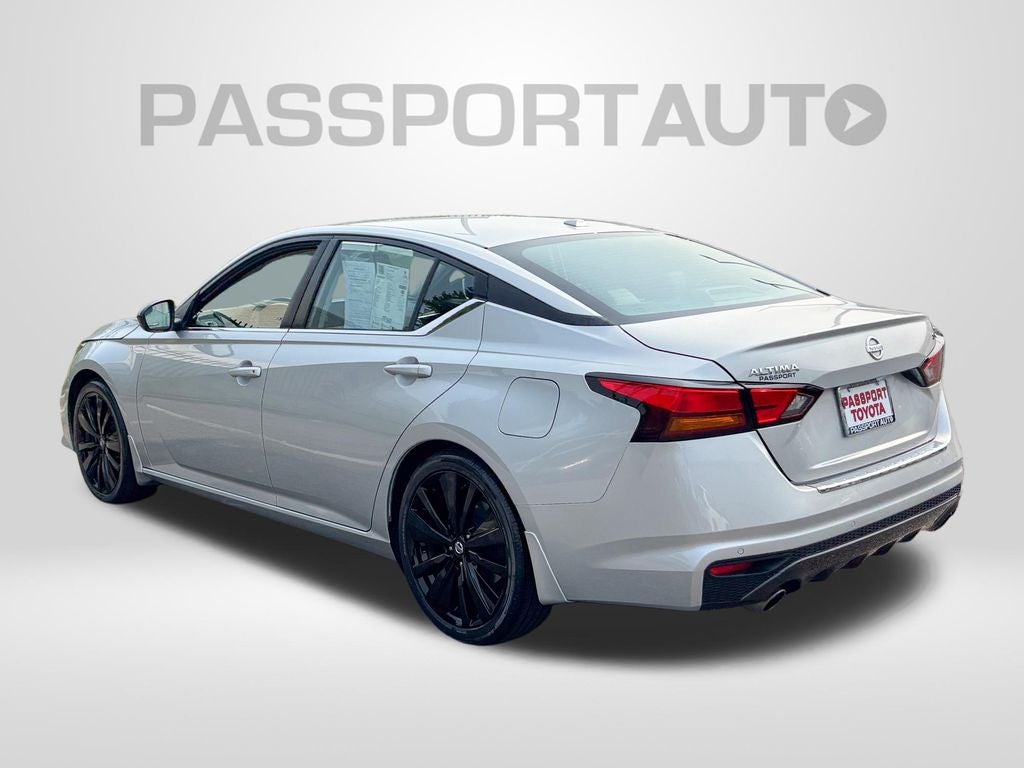 2022 Nissan Altima 2.5 SR