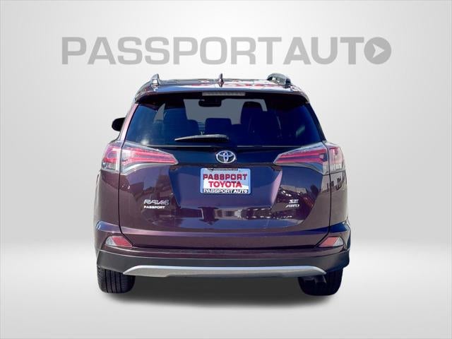 2017 Toyota RAV4 SE
