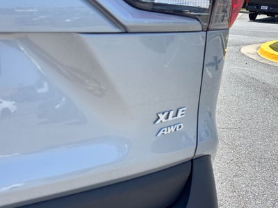 2024 Toyota RAV4 XLE