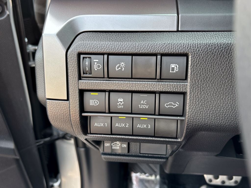 2025 Toyota Tacoma Hybrid TRD Sport