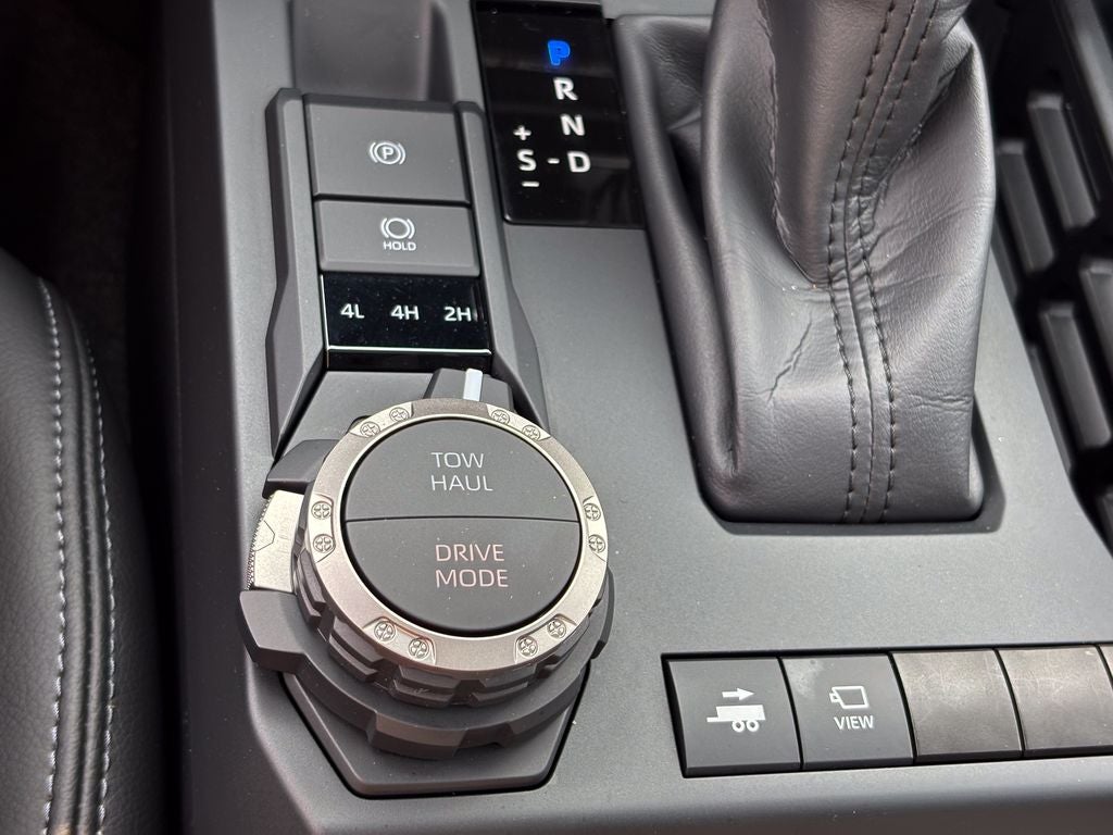 2025 Toyota Tacoma Hybrid TRD Sport