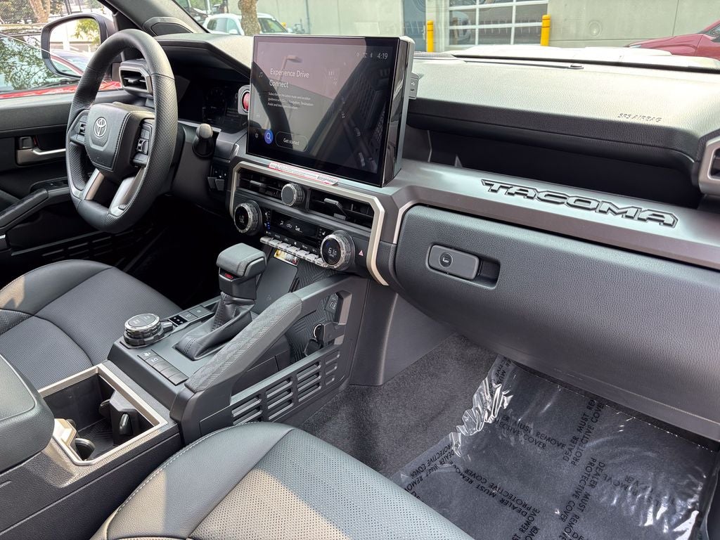 2025 Toyota Tacoma Hybrid TRD Sport