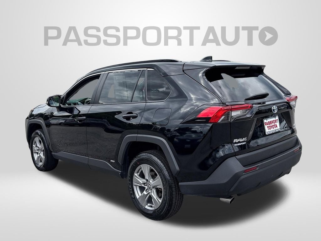 2024 Toyota RAV4 Hybrid LE