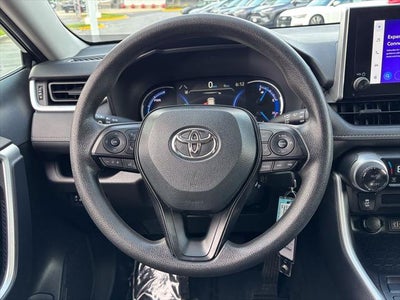 2025 Toyota RAV4 Hybrid LE