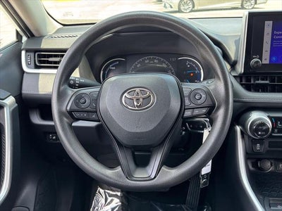 2025 Toyota RAV4 Hybrid LE