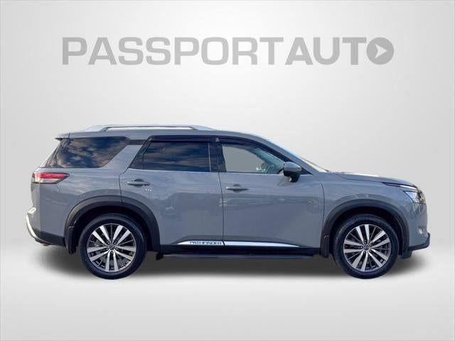 2022 Nissan Pathfinder Platinum