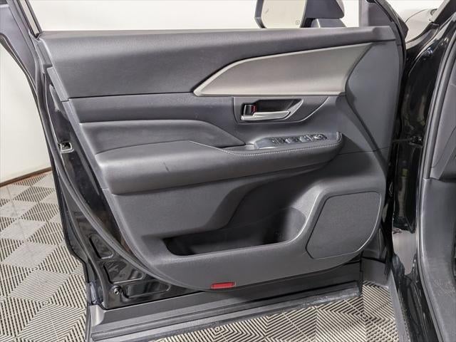 2025 Toyota Grand Highlander XLE