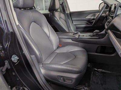 2025 Toyota Grand Highlander XLE