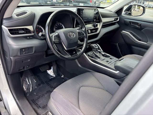 2021 Toyota Highlander LE