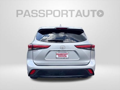 2021 Toyota Highlander LE