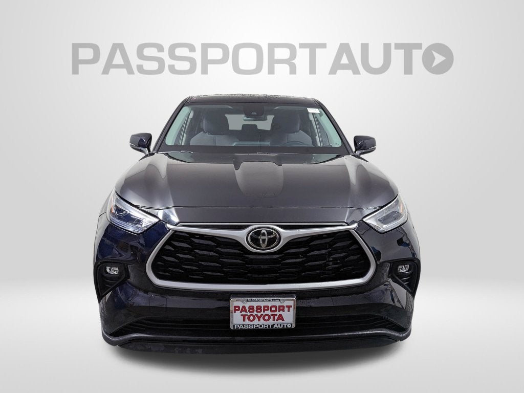 2021 Toyota Highlander LE