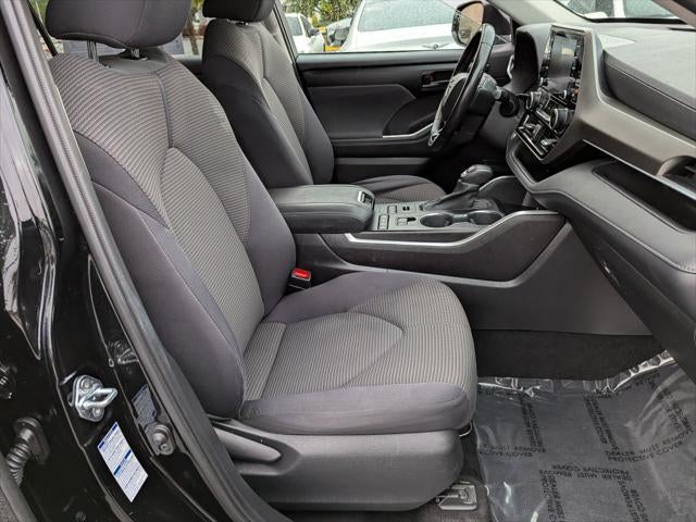 2021 Toyota Highlander LE