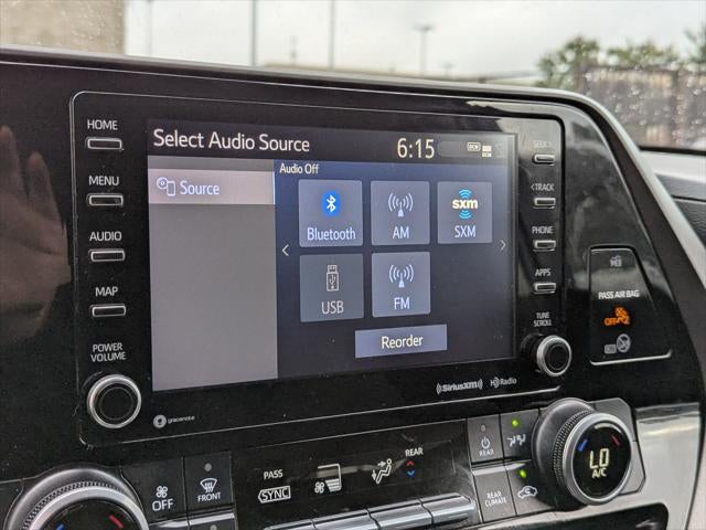 2021 Toyota Highlander LE