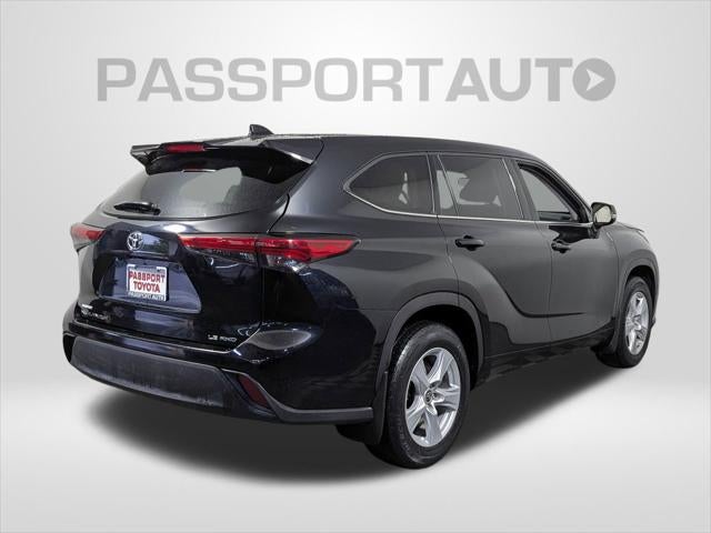 2021 Toyota Highlander LE