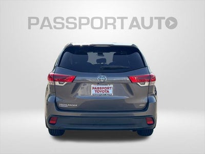 2019 Toyota Highlander LE