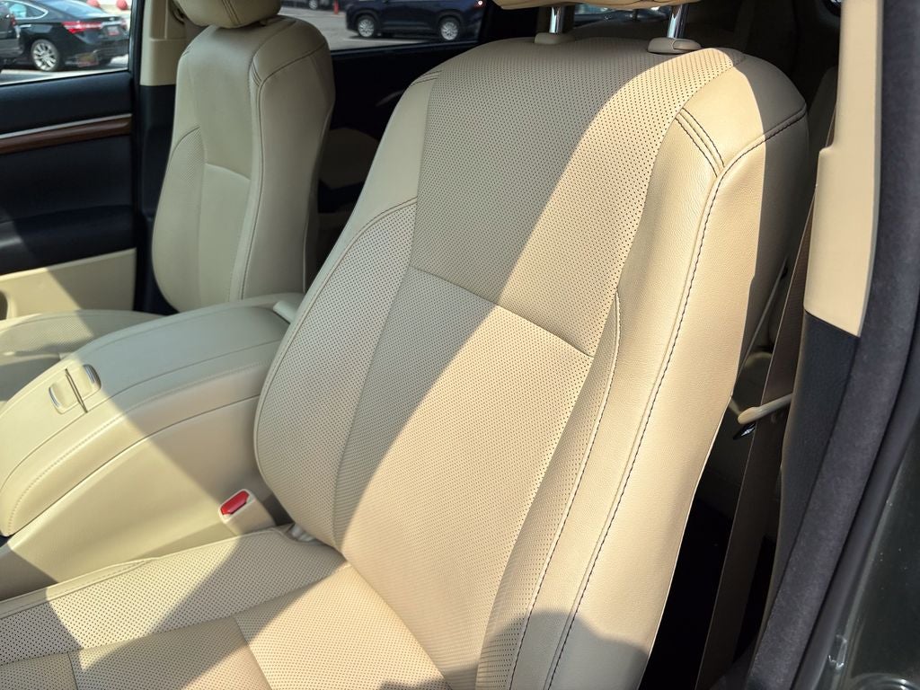 2018 Toyota Highlander Limited Platinum