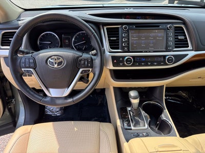 2018 Toyota Highlander Limited Platinum