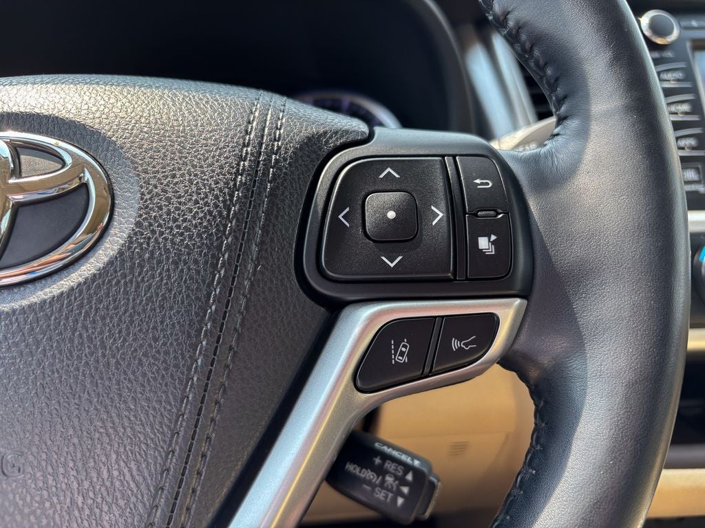 2018 Toyota Highlander Limited Platinum