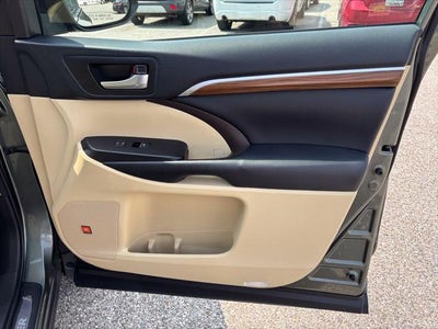 2018 Toyota Highlander Limited Platinum