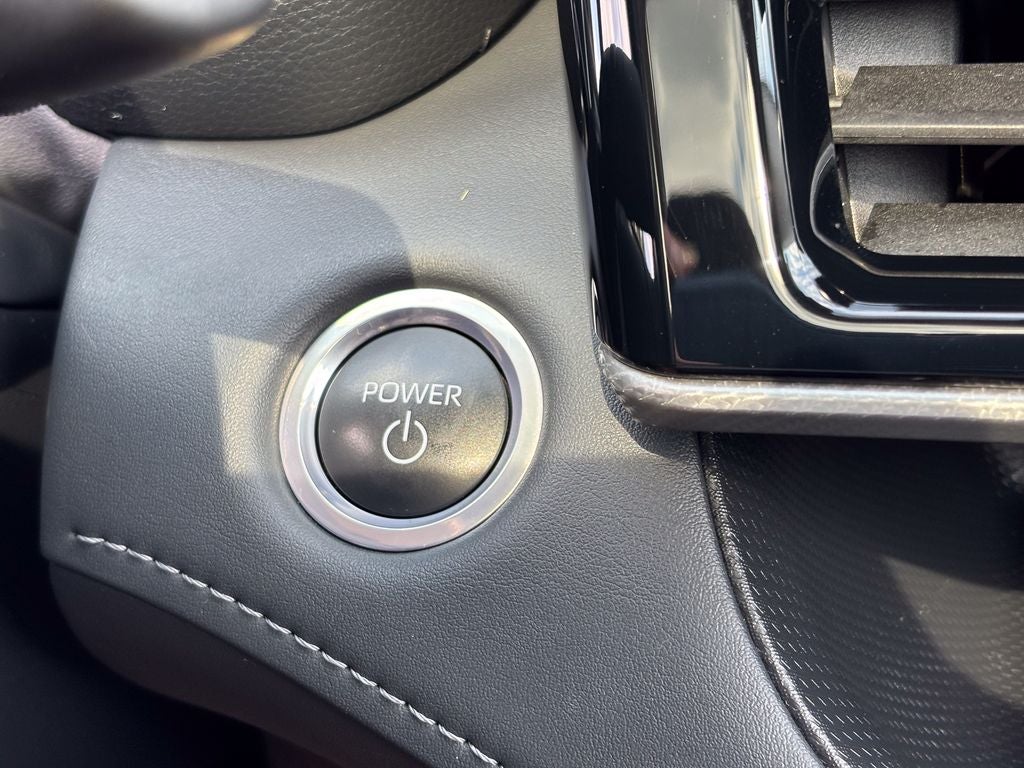 2024 Toyota Highlander Hybrid Platinum
