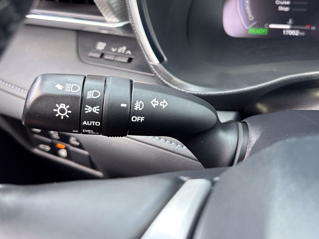 2024 Toyota Highlander Hybrid Platinum