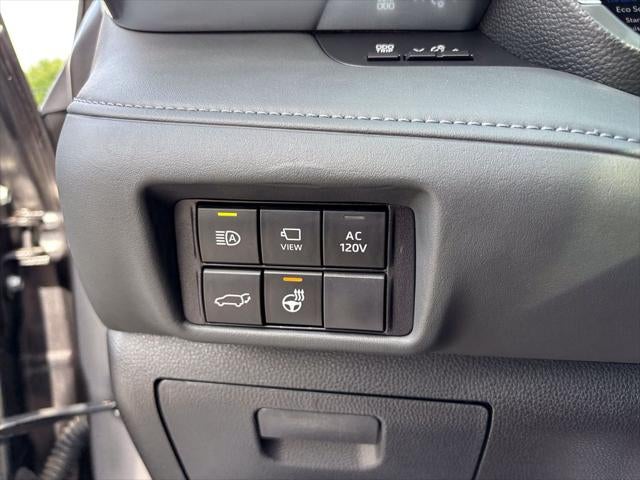 2024 Toyota Highlander Hybrid Platinum