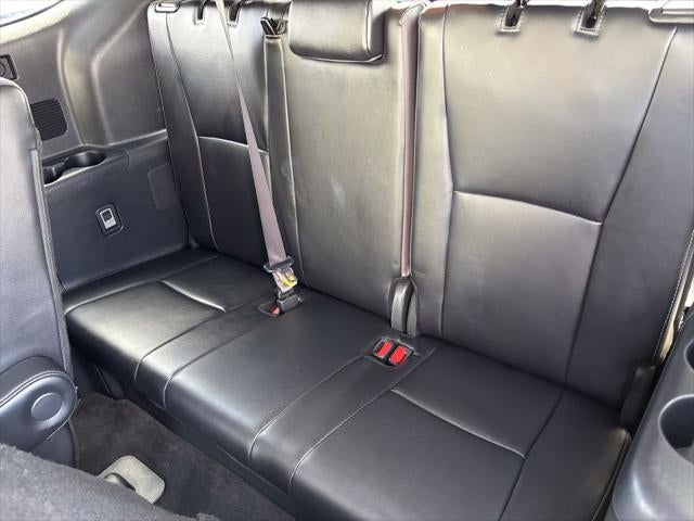 2024 Toyota Highlander Hybrid Platinum